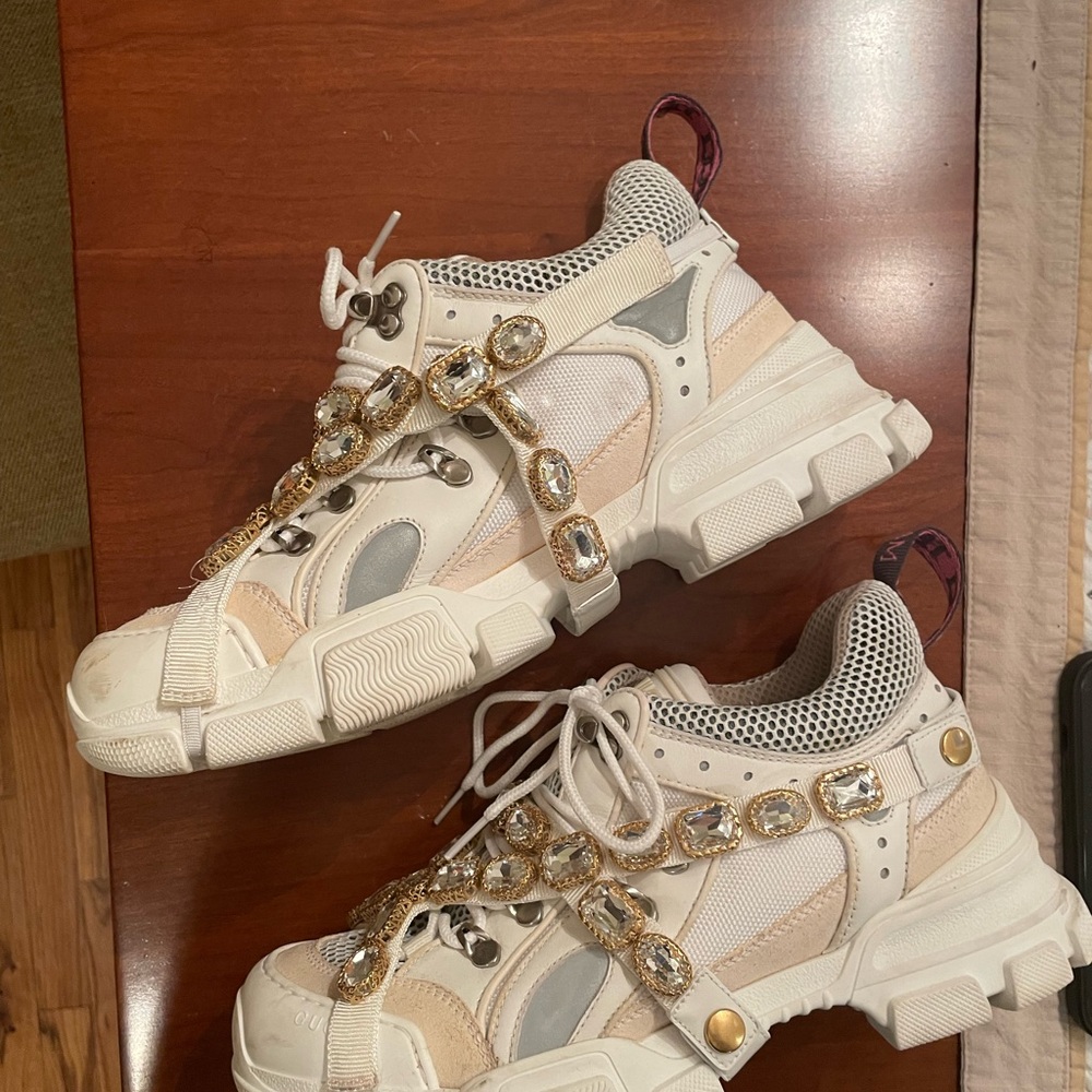 Gucci Women's White Sneakers with Gold Accents - Picture 2 of 10
